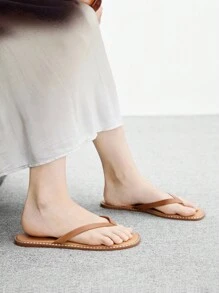 CUCCOO BIZCHIC Casual Vacation Beach Fashion Minimalist Metal Edged Brown Flip Flops