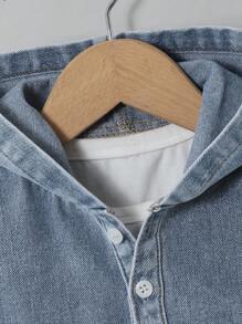 SHEIN 2 件套男童街头风格破洞印花连帽背心（带口袋）和牛仔裤套装