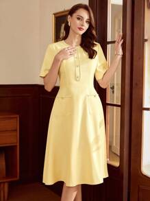 Vintamour Váy nữ cổ điển thanh lịch có túi vải jacquard viền nút tương phản Váy đi nghỉ thường ngày Váy dự tiệc cưới trở lại trường Trang phục đi nghỉ cho nữ Quần áo mùa thu cho nữ Trang phục giáo viên cho nữ Váy sinh nhật cho nữ Quần áo trở lại trường Váy cho nữ Trang phục sinh nhật thanh lịch cho nữ Quần áo mùa thu Trang phục công sở cho nữ Quần áo đi làm Trang phục đi làm cho nữ Trang phục hòa nhạc cho nữ Trang phục lễ hội cho nữ - Màu vàng - Xem 5