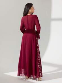 Modelyn Váy xòe tay dài bằng vải chiffon thêu lưới chắp vá dành cho nữ - Màu Đỏ Sâu - Xem 7