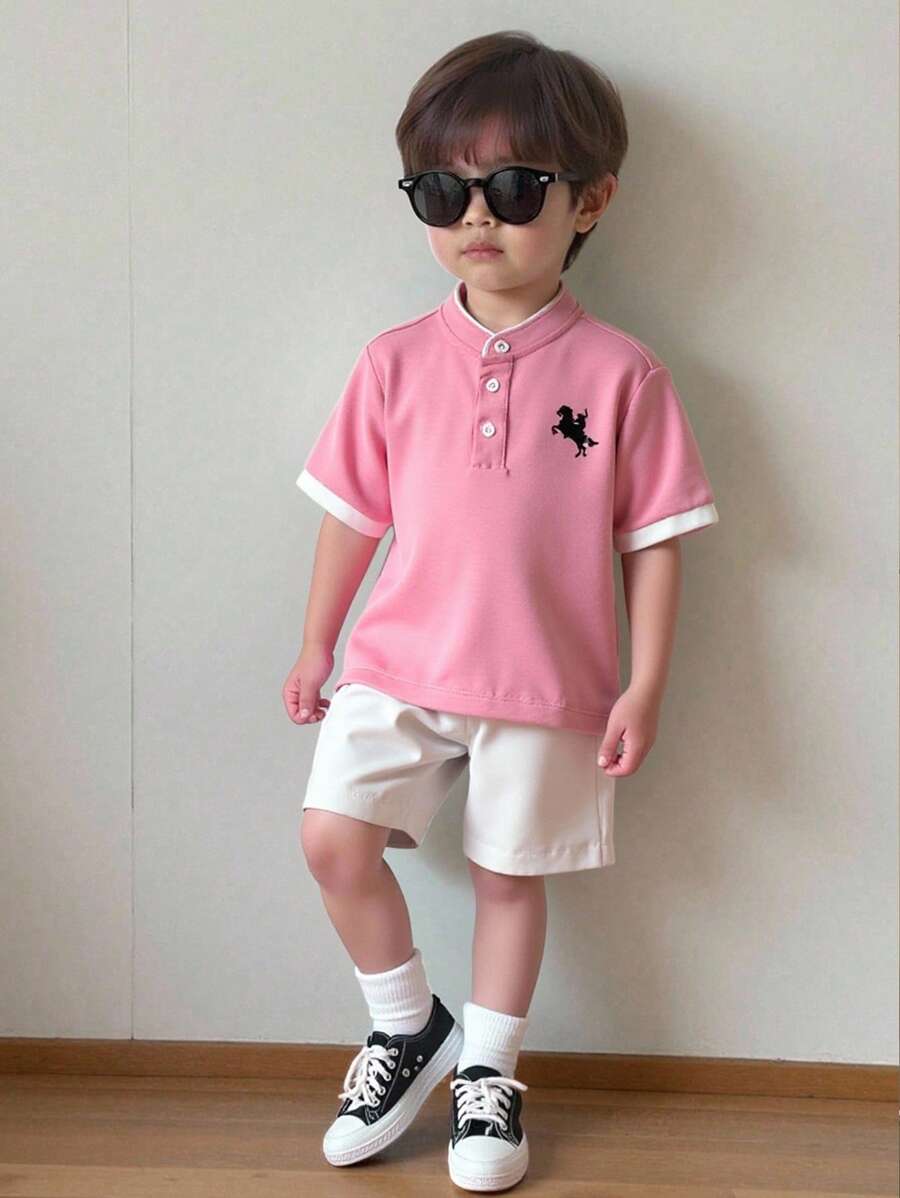 SHEIN 2pcs/Set Young Boys Comfortable Stand Collar Contrast Color Casual Fashion Everyday Matching Knit Polo Shirt And Woven Shorts, Suitable For Spring/Summer, Suitable For Daily Wear, Sports, Outdoor, School, Party, Holiday, Photo Shooting - Pink - View 1