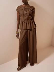 Zivah 2025 年夏季新品，音乐节，毕业季，学院风，学生装，日常休闲，度假，海滩，日光浴，街头服饰，杏色纹理面料，褶皱感圆领短袖荷叶边衬衫和阔腿裤两件套