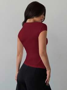 Firerie 女式不对称肩部褶皱腰部紧身 T 恤，优雅朴素的设计，适合日常通勤、春夏、海滩、机场、度假、教师 - 酒紅色 - 查看 6