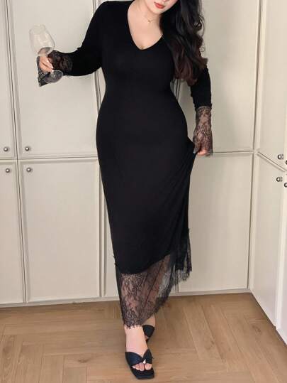 Dazy Plus Plus Size Women Contrast Lace Long Nightgown, Elegant Sleepwear, Fall, Winter