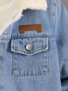 SHEIN Genkimix Kids 1 件男童休闲牛仔夹克，带毛领，秋冬保暖，开学季