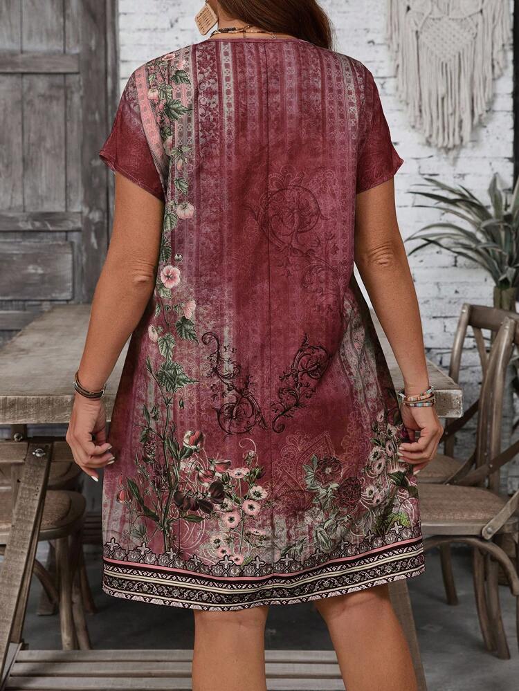 Plus Size Women Country Casual Vacation Vintage Style Floral Print V-Neck Short Sleeve Dress,Summer Holiday,Vacation Outfits Women,Simple And Fashionable For Everyday Wear,Vacay Vibes,Springbreak,Casual Wear SS,Bohemia,Summer Dresses For Women,Dresses Casual,Going Out Outfits,2025 New Clothes,Fall Women Clothes