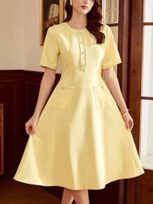 Vintamour Váy nữ cổ điển thanh lịch có túi vải jacquard viền nút tương phản Váy đi nghỉ thường ngày Váy dự tiệc cưới trở lại trường Trang phục đi nghỉ cho nữ Quần áo mùa thu cho nữ Trang phục giáo viên cho nữ Váy sinh nhật cho nữ Quần áo trở lại trường Váy cho nữ Trang phục sinh nhật thanh lịch cho nữ Quần áo mùa thu Trang phục công sở cho nữ Quần áo đi làm Trang phục đi làm cho nữ Trang phục hòa nhạc cho nữ Trang phục lễ hội cho nữ - Màu vàng - Xem 2