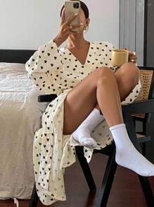 Livesso Heart Pattern Allover Print Long Sleeve Casual Bathrobe With Waist Belt Pajama, Fall, Winter - Black and White - View 4