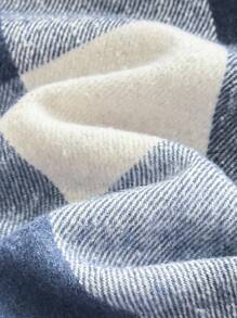 男婴休闲格子拼色帽编织开衫外套，适合圣诞节