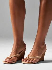 MISSGUIDED Wedge Heel Thong Sandals Summer Beach Flip Flops Platform Comfort Slip On Casual Resort Vacation Sandals High Heel Slides For Everyday Wear Wedding Guest For Christmas