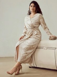 MOTF PREMIUM CHRISTMAS PLUS SIZE WOMEN VELVET STRUCTURED DESIGN MID-LENGTH DRESS