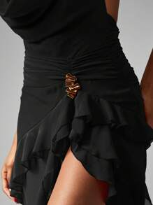 MISSGUIDED Elegant Chiffon Halter Neck Maxi Evening Gown Plunging Neckline Ruffle High Split Backless Party Dress Gold Accents Wedding Guest Special Occasion Formal Wear - Black - View 4