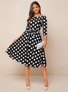 SHEIN Amorya Vestido midi elegante de mujer con ajuste ceñido en la cintura, con lunares blanco y negro y adorno de concha en las mangas cortas. Adecuado para uso casual, fiesta, cita, viaje en otoño, invierno y primavera. Vestido de lunares para mujer, atuendo casual de negocios, salida nocturna, atuendo de maestra, atuendo de iglesia - Blanco y Negro - Ver 7