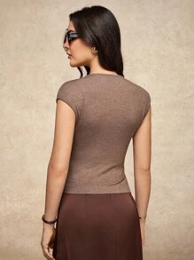 House of One Old Money Marled Knit V Neck Overlap Front Ruched Top With Buckle Decoration Women Casual Elegant Autumn Chocolate Brown Top Brown Top For Women Coffee Brown Top Brown V Neck Top Dark Brown Top Fall Outfits Business Professional Women Business Casual Woman