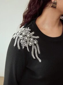 MOTF PREMIUM 大码人造珍珠和亮片串珠细节长袖修身T恤 - 黑色 - 查看 2