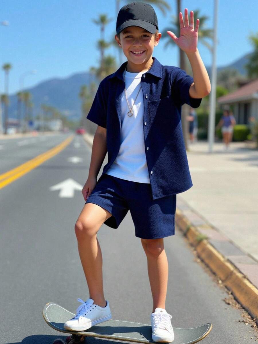 SHEIN 青少年男孩實色口袋修補釦子衬衫配短裤,不含內搭t恤 - 藏蓝色 - 查看 1