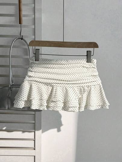 Flirla Rok Mini Wanita Motif Polkadot dengan Hem Bergelombang dan Desain Modis, Cocok untuk Liburan