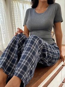 SHEIN Ensemble pyjama femme décontracté avec pantalon à carreaux, manches courtes, dos nu et dentelle contrastée - Gris foncé - Voir 4