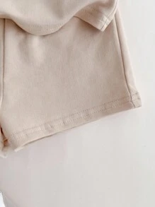 2件套男婴刺绣装饰柔软针织连帽无袖上衣和松紧腰短裤套装 - 杏色 - 查看 7