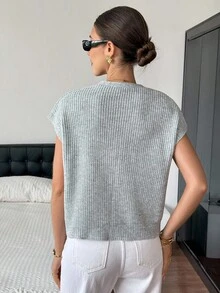 Siren Gaze Women's Romantic Fashion Button Sleeveless Knit Vest In Fall/Winter Casual