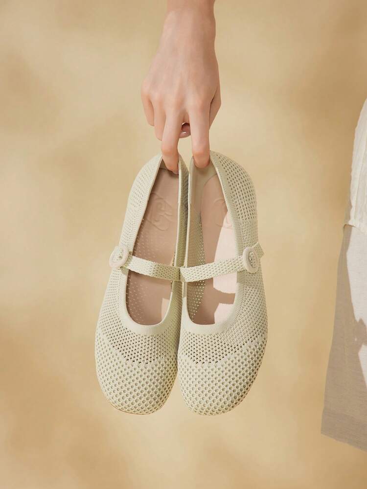 CUCCOO BASICS Women's Comfortable Versatile Hollow Out Breathable Stylish Flat Mary Jane Ballet Flats