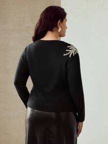 MOTF PREMIUM 大码人造珍珠和亮片串珠细节长袖修身T恤 - 黑色 - 查看 3