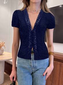 Pariaura 法式蕾丝V领纽扣褶皱女式衬衫，适合大学生穿着 - 藏蓝色 - 查看 4