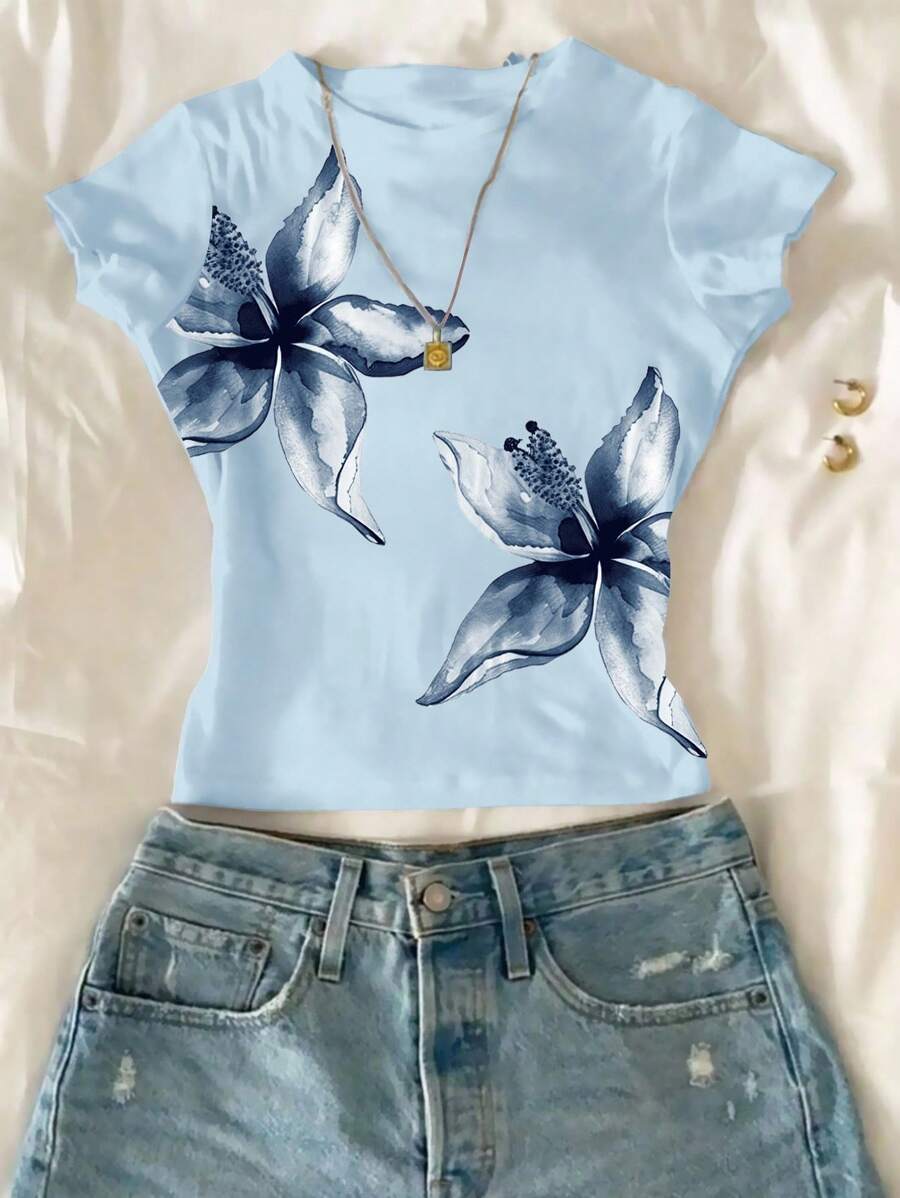 SHEIN 女童花卉印花短款修身圆领T恤，休闲舒适，适合夏季穿着