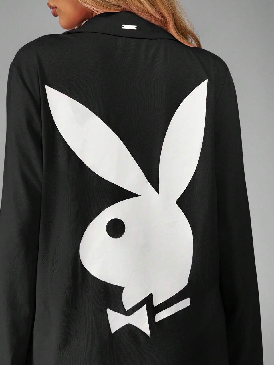 Missguided x Playboy Christmas Classic Long Sleeve Belted Robe With Signature Details