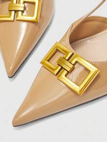 CUCCOO BIZCHIC 女士时尚尖头链条装饰露背小猫跟高跟鞋，通勤风格 - 杏色 - 查看 7