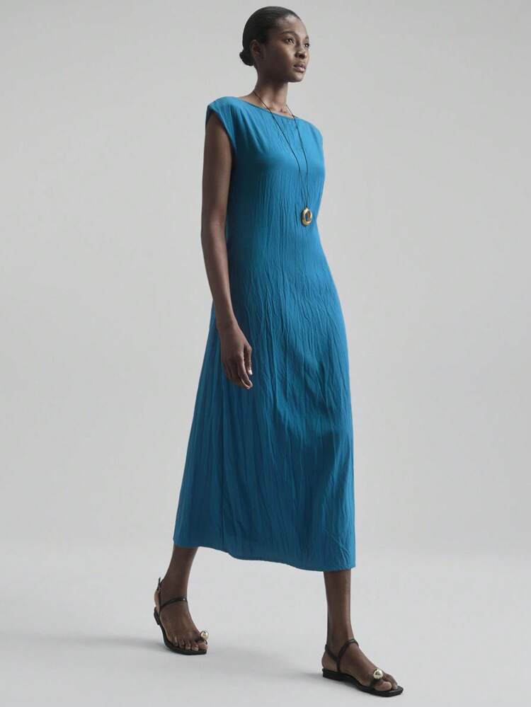 2025 New Women's Clothing, Autumn/Winter Apparel, All Season Wear, Winter Outfits, Back To School Looks, Halloween & Christmas, Women's Teacher Attire, Outgoing Outfits, Night Out Dresses, Wedding Guest Gowns, Elegant Wedding Guest Dresses, Church Attire, Women's Business Casual, Versatile Basics, Summer Casual Minimalist Solid Color Textured Maxi Dress