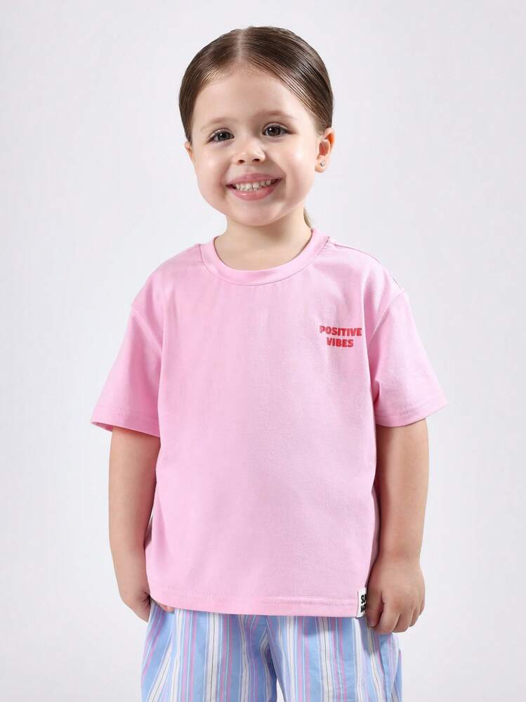 SUMWON 女孩维生素 C 积极氛围人物印花 T 恤夏季趣味休闲棉质衬衫快乐卡通设计日常穿着青年街头服饰 - 粉色 - 查看 2