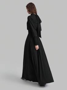 Ontre 2025 Nouvelle robe noire de printemps pour femmes avec col montant, plissée, manches lanternes, style minimaliste