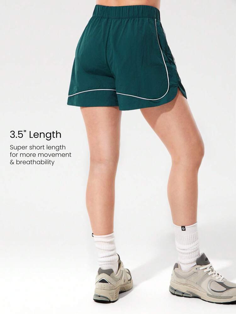 Pantaloncini da running leggeri con biancheria intorporata, cuciture a contrasto, tasche, chiusura con zip, antivento, adatti per corsa, palestra, allenamento e uso casual quotidiano