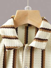 SHEIN Playful Pals 2pcs Young Boy Textured Stripe Knit Shirt And Shorts Set - Multicolor - View 5