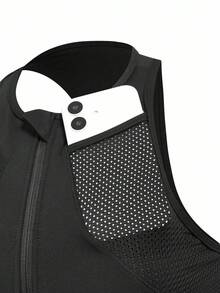 SHEIN Sports 女士圆领无袖拉链休闲短款上衣和短裤户外套装 - 黑色 - 查看 4