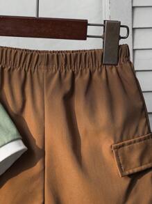 SHEIN Bộ 2 chiếc/bộ áo thun cổ đứng thoải mái cho bé trai màu tương phản thời trang thường ngày đa năng hàng ngày áo thun dệt kim và quần short dệt, thích hợp cho mùa xuân/hè, hàng ngày, thể thao, đi chơi, đi học, tụ tập, ngày lễ, biểu diễn và chụp ảnh - Màu xanh Bạc hà - Xem 5