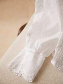 Elaquor 大码女式梭织花卉蕾丝拼布衬衫 - 白色 - 查看 5