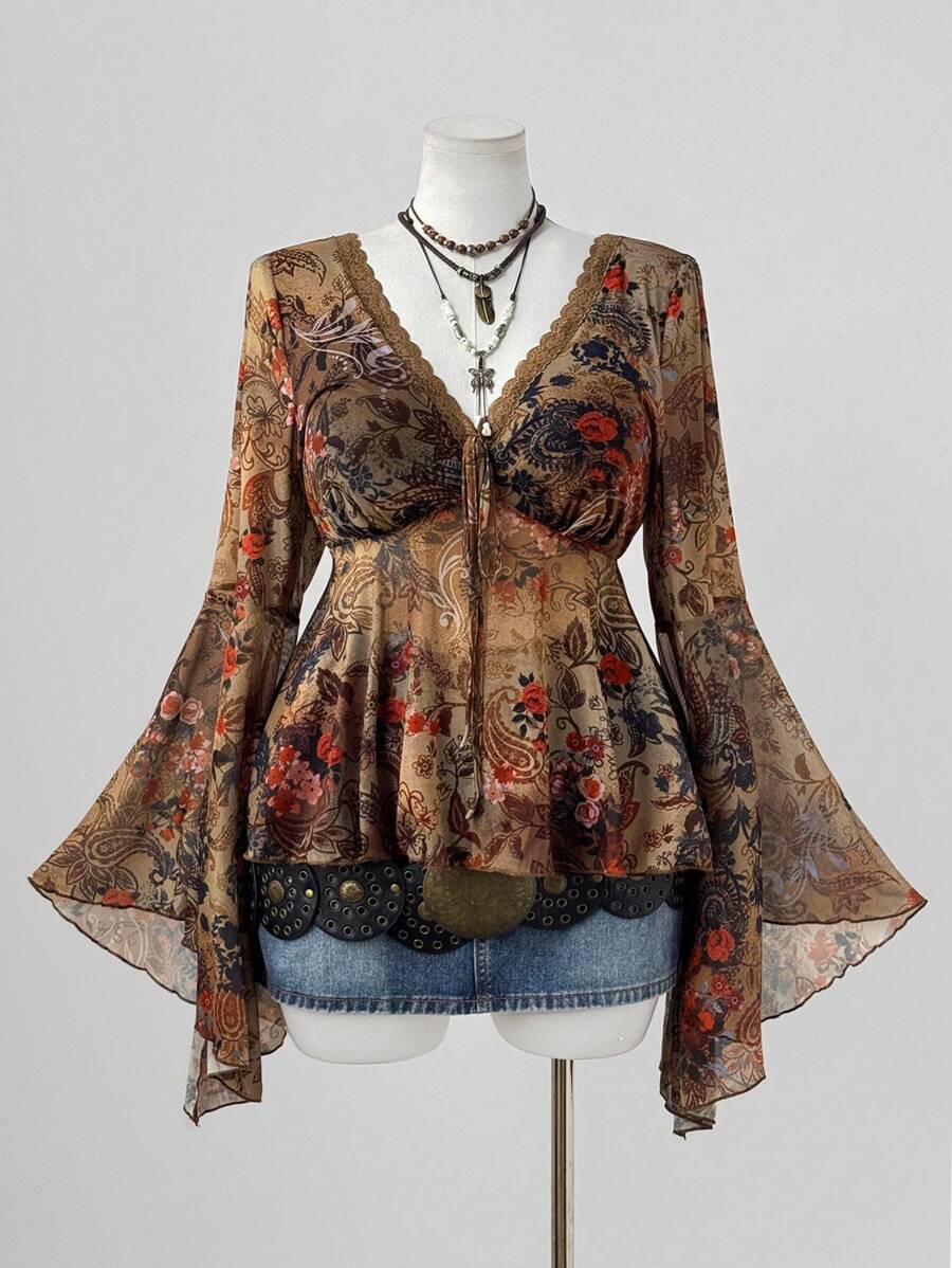 Flirla 加大码女式腰果花卉印花撞色蕾丝 V 领喇叭袖时尚衬衫 - 彩色 - 查看 1