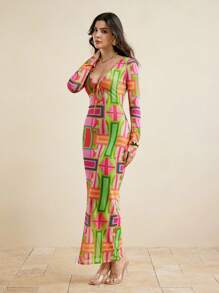 Abeille Creations Váy maxi dài tay cổ chữ V thấp in họa tiết hình học trừu tượng nhiều màu - Nhiều màu - Xem 3