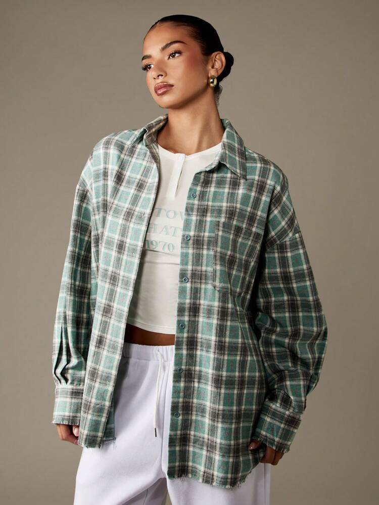 MISSGUIDED Oversized Plaid Flannel Shirt With Distressed Hem Christmas