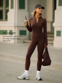 GLOWMODE 24 英寸 FeatherFit™-Air Glow Giver 柔软透气吸汗前拉链罗纹侧板轮廓接缝拇指孔深 V 形后背接缝可拆卸罩杯长袖连体衣低冲击日常运动服 - 肉桂靈感 - 查看 3