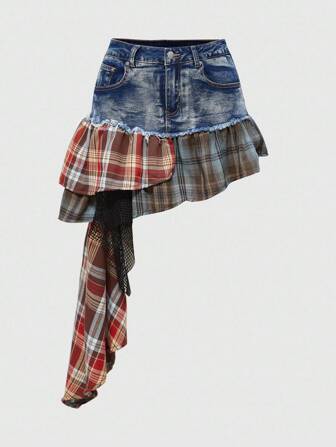 ROMWE Avant Jupe mini asymétrique en jean à taille basse, style patchwork vintage Y2K avec rivets, strass, bretelles et motifs à carreaux. Convient pour l'été, la plage, la remise des diplômes, les concerts, les festivals à Nashville, le style rock de rue.