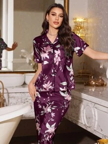 LuxeNights Floral Print Faux Silk Collar Short Sleeve Top & Pants Pajama Set - Purple - View 5