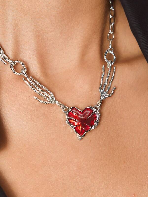 SHEIN ICON שרשרת תליון לב בצורת לב עם זיגוג אדום דק ועיצוב כהה אקסטרים