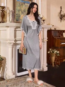 SHEIN 女式蕾丝边拼布喇叭袖针织休闲睡袍