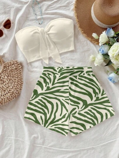 Soleia Conjunto de 2 piezas de estilo casual de vacaciones con shorts de estampado de cebra en color albaricoque y verde, y top bandeau negro, adecuado para vacaciones de verano