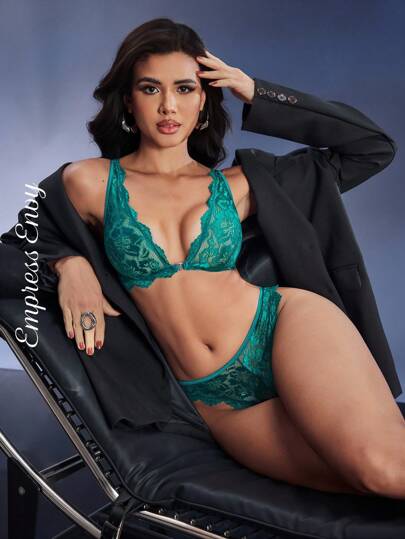 EmpressEnvy Women's Lace Front Button Closure Sexy Lingerie Set