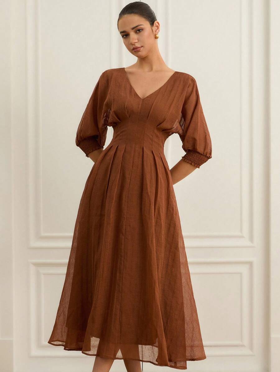 Aveloria Rosie 时尚优雅简约 V 领褶腰 3/4 袖亚麻中长连衣裙，适合通勤