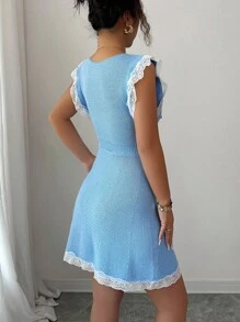 Selianne Cap Sleeve Round Neck Waist Cinched A-Line Colorblock Elegant Romantic Knit Sweater Dress For Women - Baby Blue - View 2